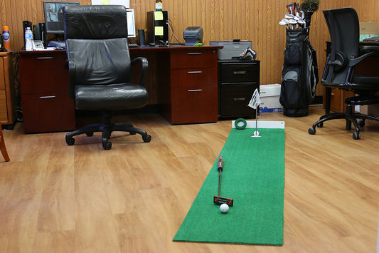 Office Fit 8 Indoor Putting Green